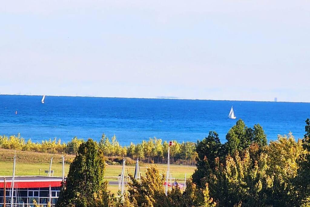 Lakeview Condo In Downtown With Free Parking. Toronto Kültér fotó